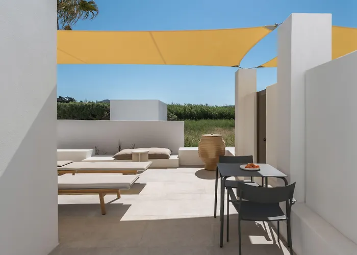 Parilio, A Member Of Design Naoussa