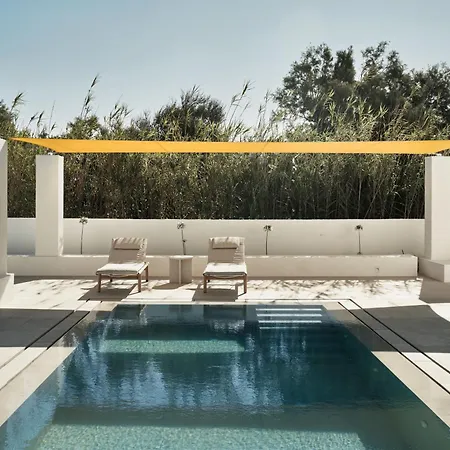 Parilio, A Member Of Design Naousa (Paros)