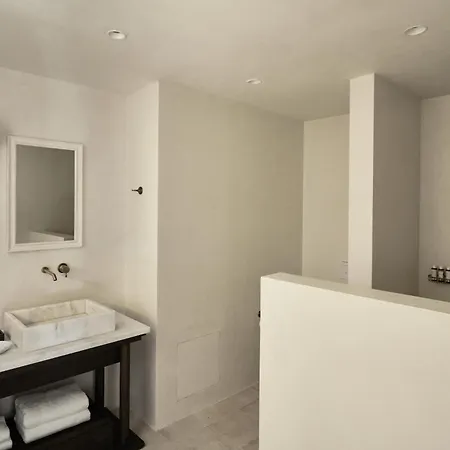 Parilio, A Member Of Design Hotel Naousa