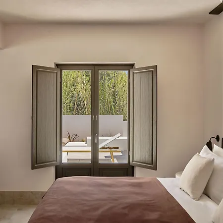 Parilio, A Member Of Design 5*