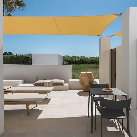 Parilio, A Member Of Design Naousa