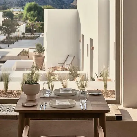 Parilio, A Member Of Design 5* 나오우사