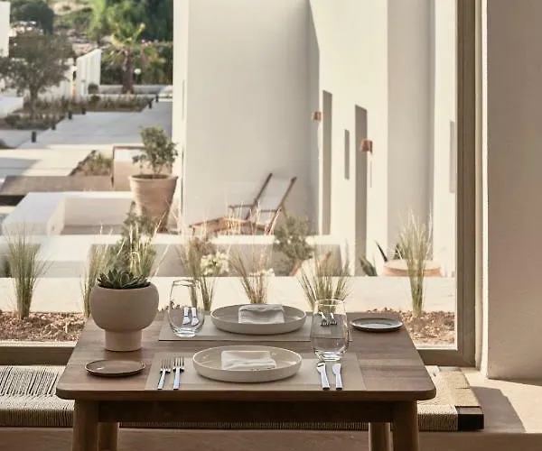 Parilio, A Member Of Design 5* Naousa (Paros)